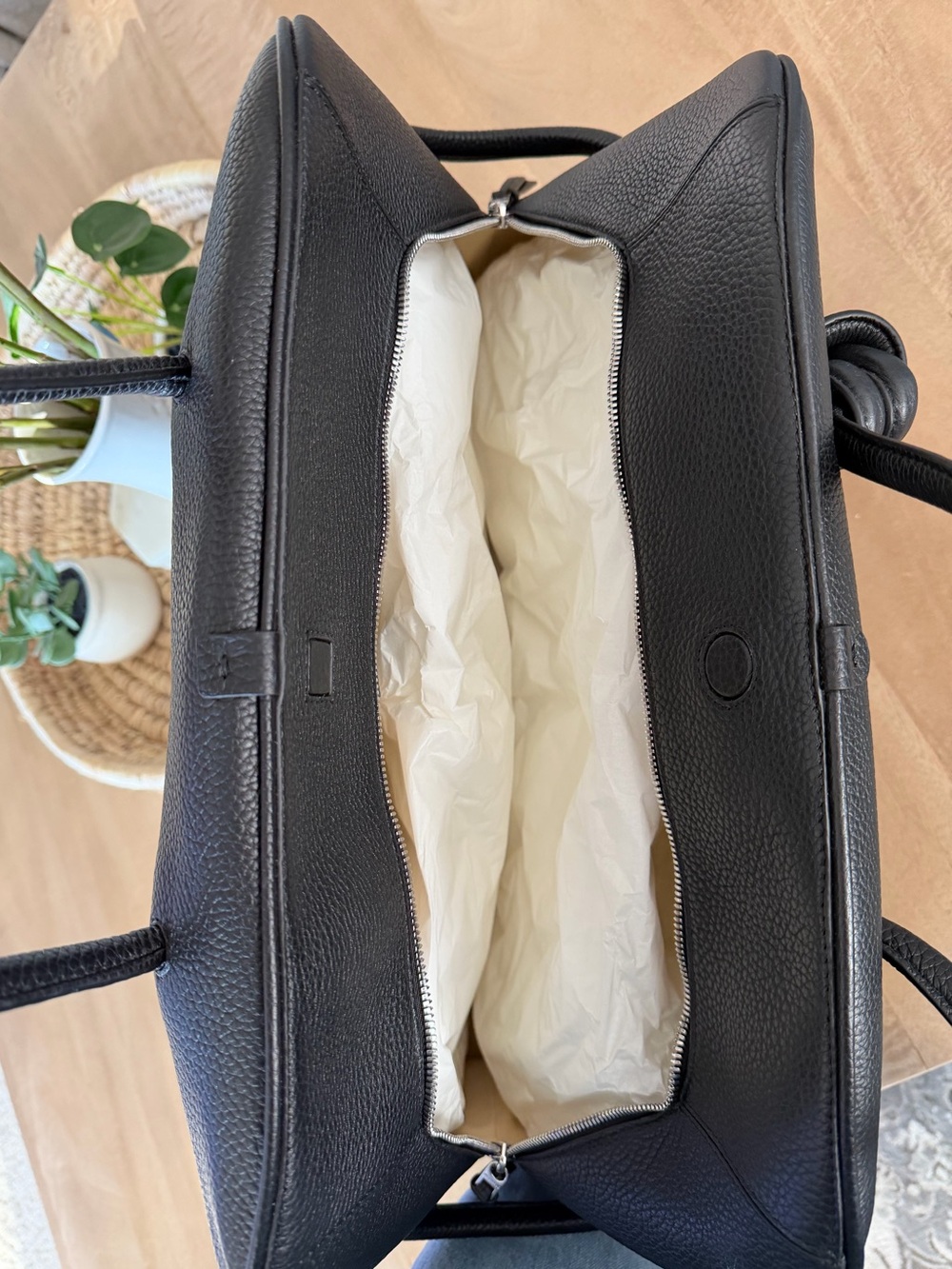 Jacquemus
Le Grand Turismo Leather Tote Bag - Picture 6 of 14